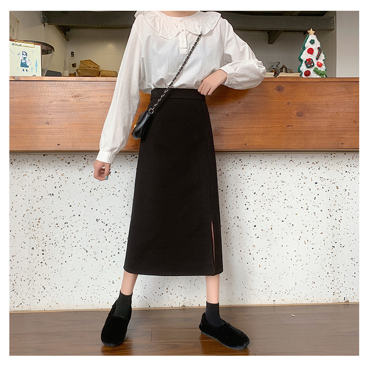 Autumn and Winter 2024 French Hepburn Style Black A- line Skirt High Waist Slimming Dipped Side Split Mid-length Skirt