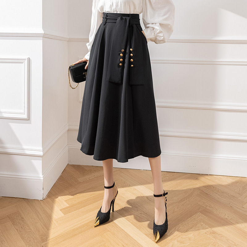 Picture of Hepburn Style High-Waisted Umbrella Skirt 2024 New Slimming Look A-Line Skirt Fashionable Elegant Covering the Crotch Mid-Length Skirt