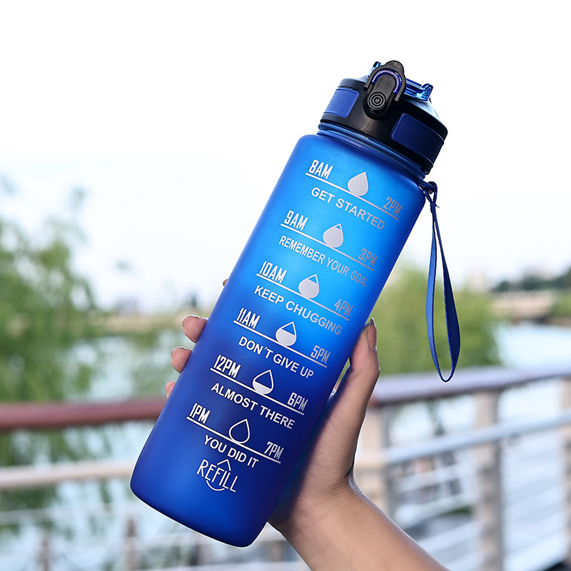 Picture of Large Capacity Fitness Sports Space Cup Portable Outdoor Casual Plastic Suction Cup Girl's Gradient Frosted Kettle