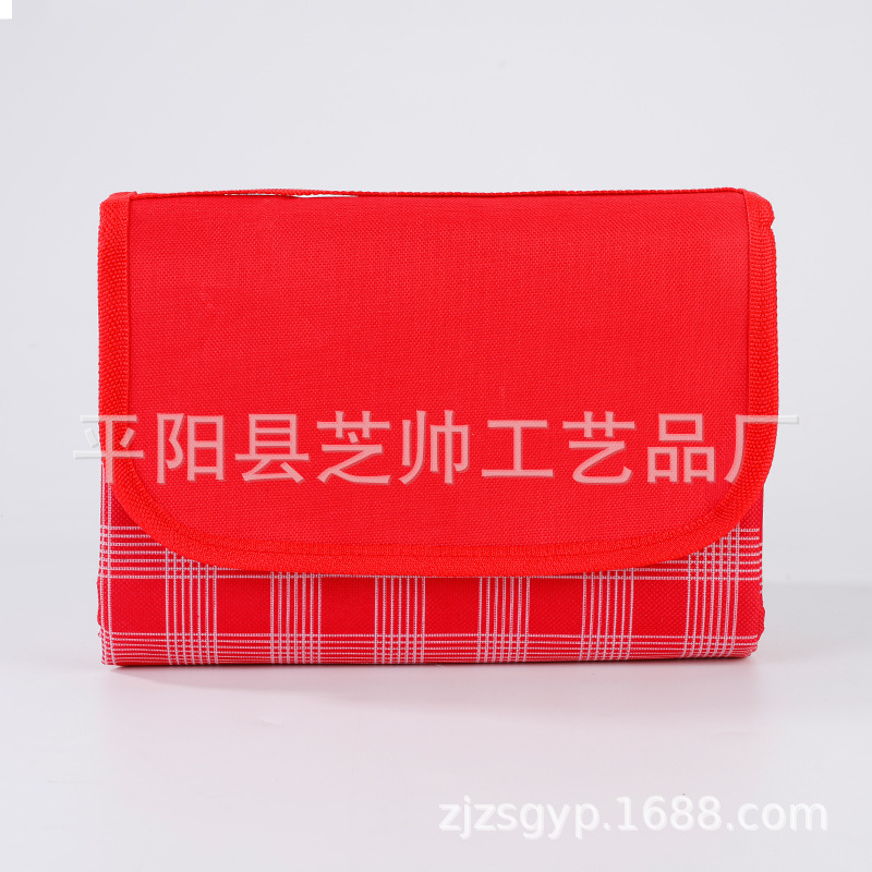 Picture of In stock 600D Oxford cloth picnic mat moisture-proof floor mat folding portable spring outing tent mat thickened waterproof beach mat