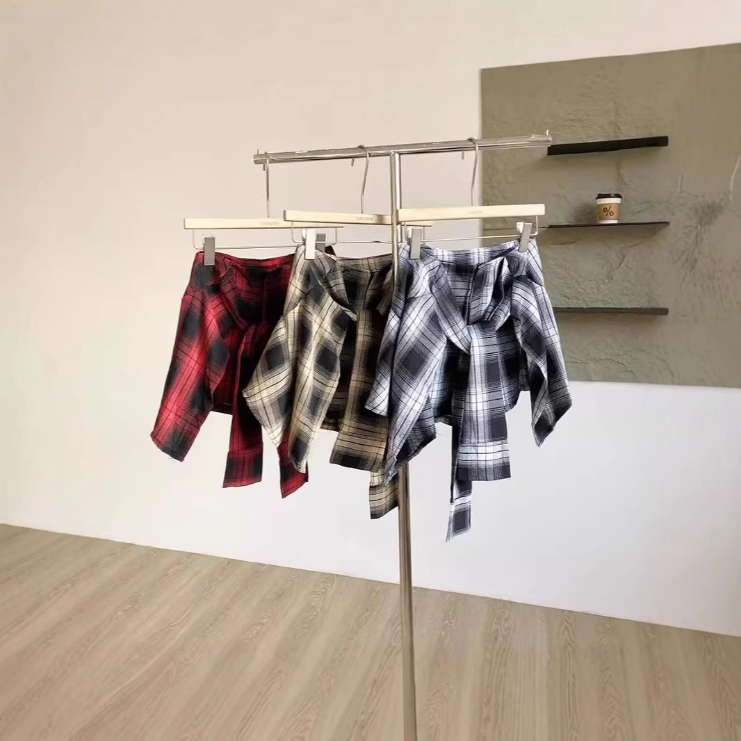 2025 summer new Hong Kong style retro trendy cool hot girl casual street style high-waisted plaid A-line skirt for women