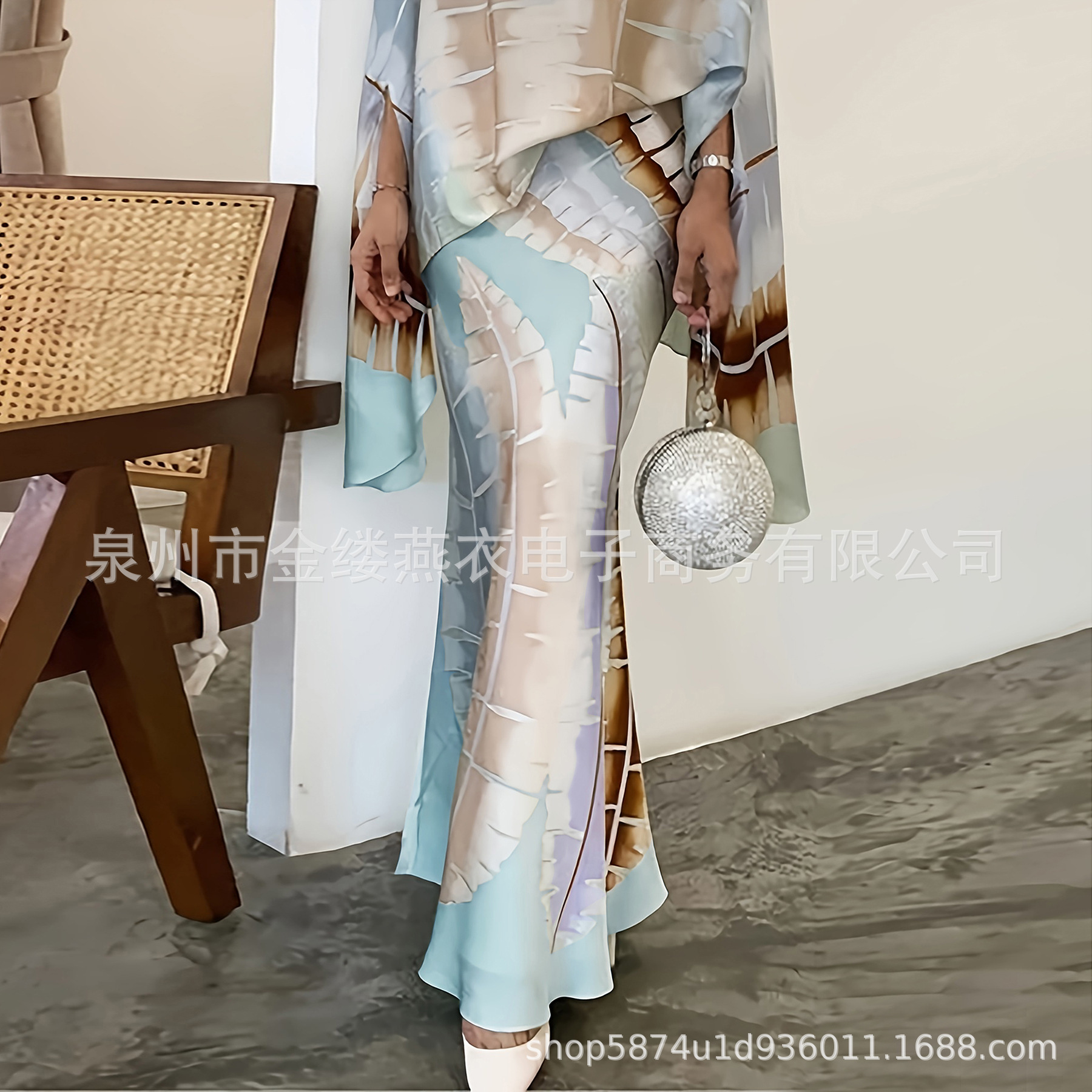 Picture of Cross-border Amazon European and American plus size Women's Autumn High Waist Retro Printed Skirt Elegant Long Hip Skirt