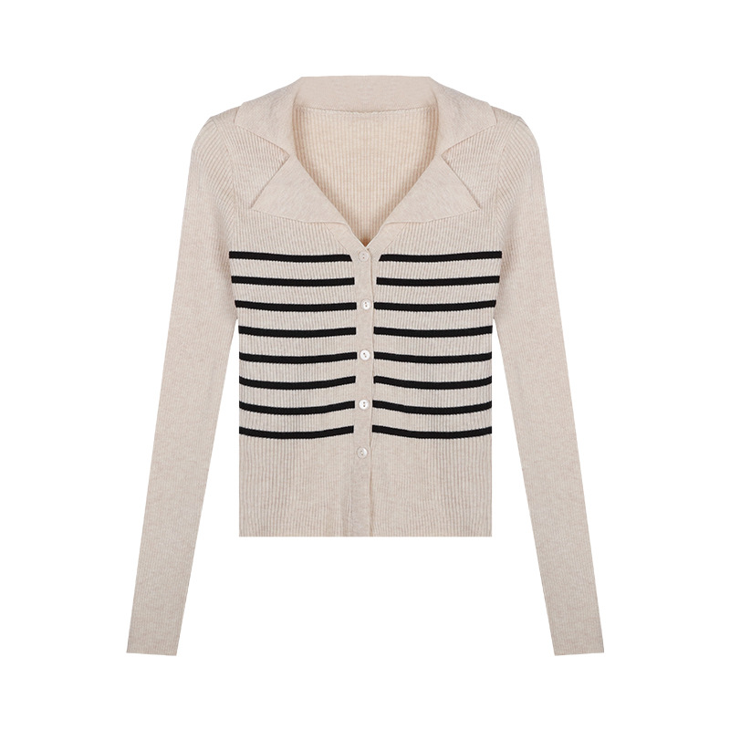Picture of Retro Long-Sleeved Niche Knitted Cardigan Jacket for Women 2025 Autum New Slim Slimming Look Short Bottoming Shirt Top