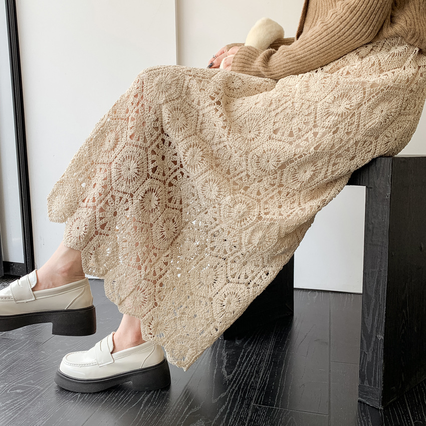 Mid-length lace skirt women's autumn dress 2023 new high waist slimming A- line crocheted hollow hip skirt