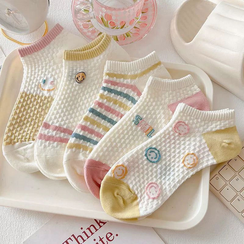 Picture of Solid Color Socks Women's Trendy All-match Boat Socks Macaron Color Short Socks Simple Short Socks Student Sports Socks Cotton Socks