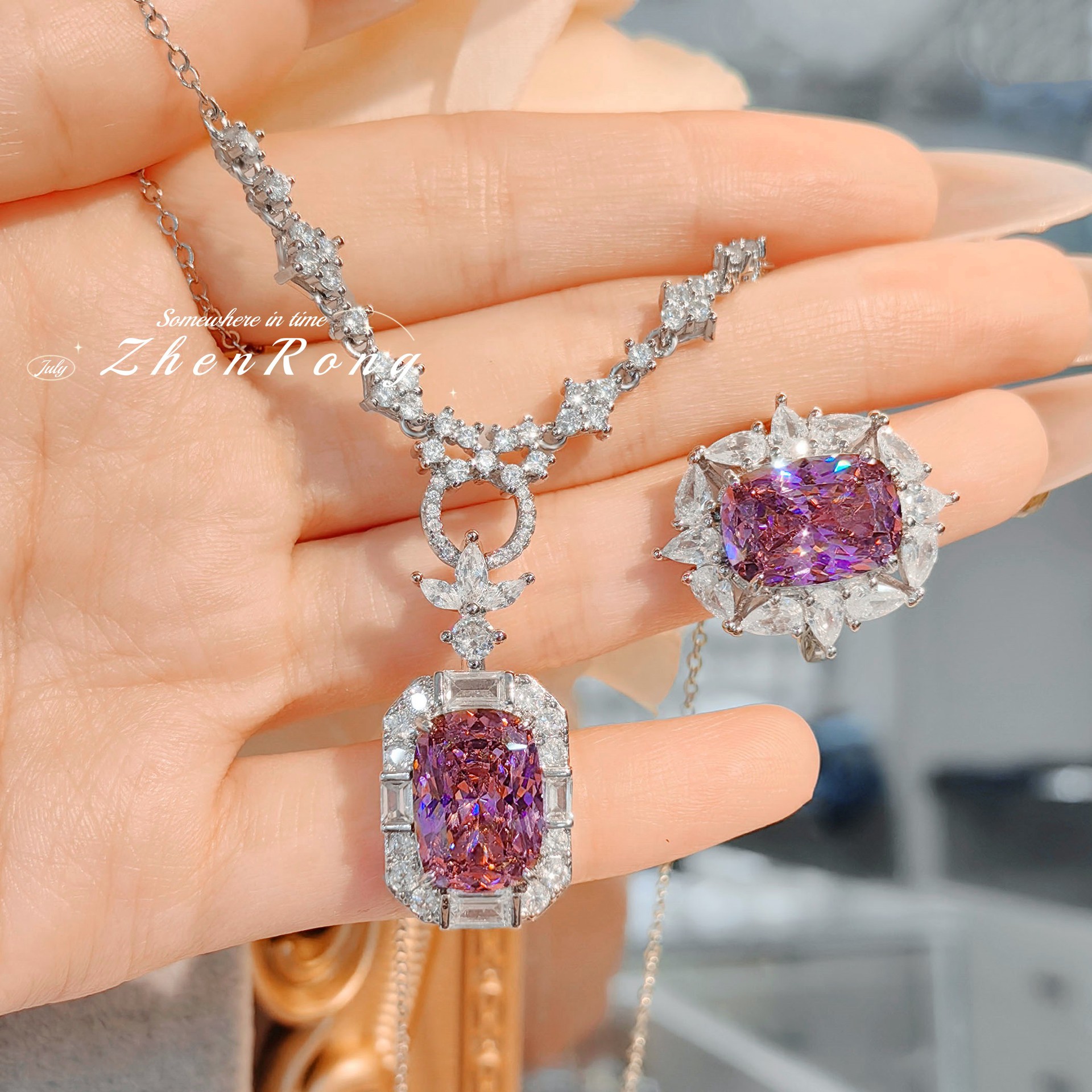 Seiko High Carbon Diamond Dry Rose Necklace Pendant Inlaid with Princess Square Diamond Simulation Alexander Stone Ring for Women