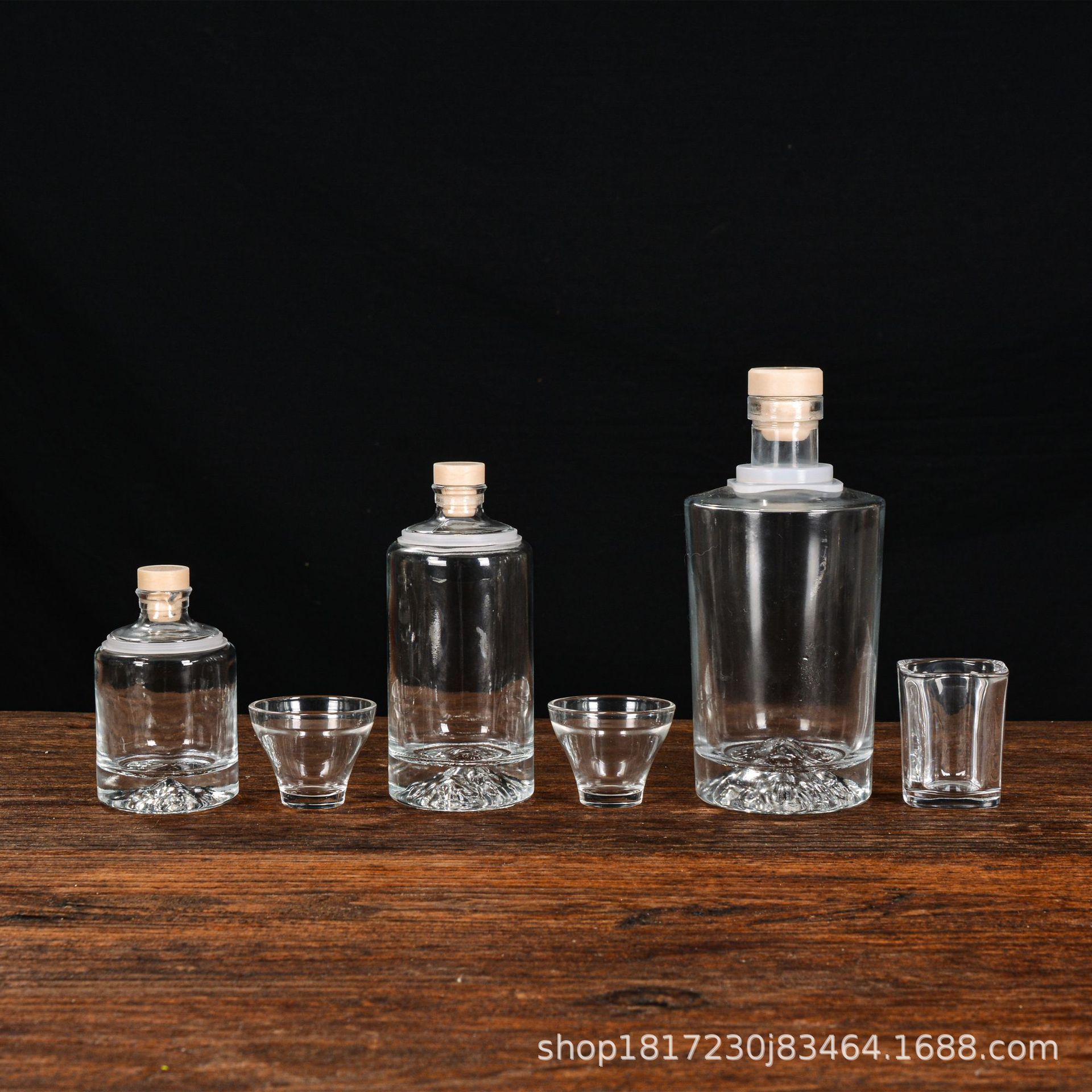 Picture of Creative Style Glass Small Wine Bottle Homemade 0.1kg Empty Bottle Sub-Bottling Fruit Wine Label Glass Wine Bottle Liquor Bottle