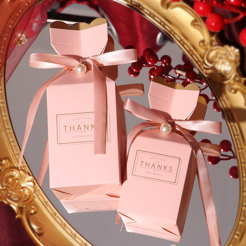 Picture of Candy Box Empty Box Special Candy Bag for Wedding Advanced Sense Engagement Gift Candy Box Candy Box Gift Box