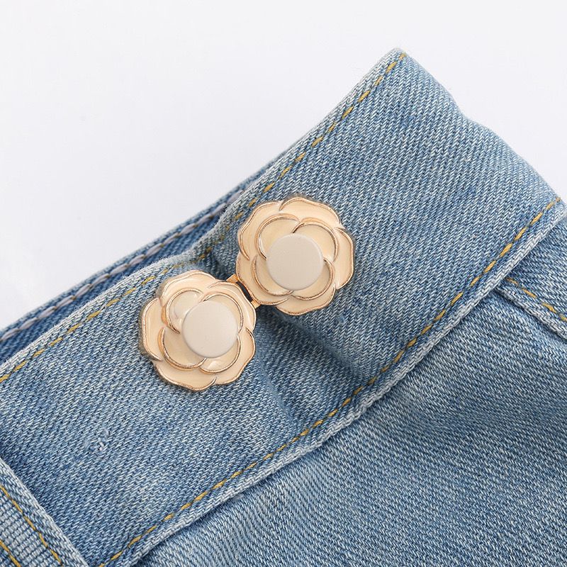 Picture of Chinese Knot Waist Buckle Pair Buckle Flat Bottom Removable Nail-free Seam-free Button Girl's Trouser Skirt Waist Size Change Artifact