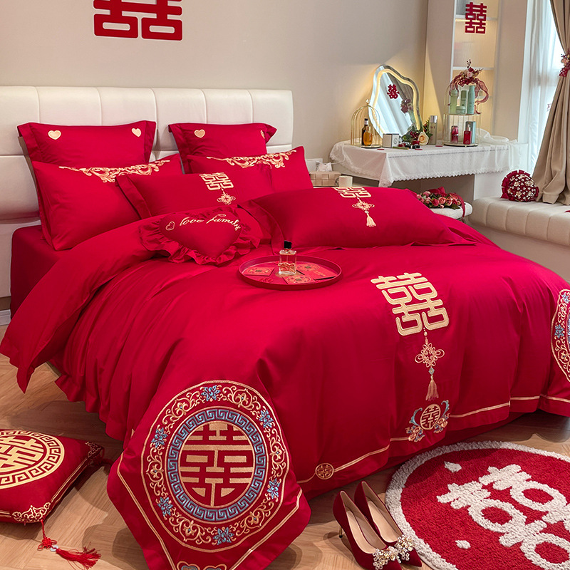 Picture of High-end Chinese Dragon and Phoenix Embroidery Fashion Wedding Four-piece Wedding Big Red Bed Sheet Quilt Cover Accompanying Bedding