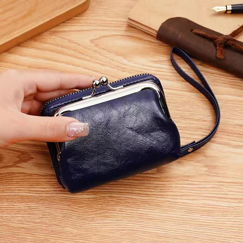 Picture of Ready Supply Factory Cross-Border Supply Women's Buckle Coin Purse 4inch Zipper Clip Bag Clutch Bag Retro Bag