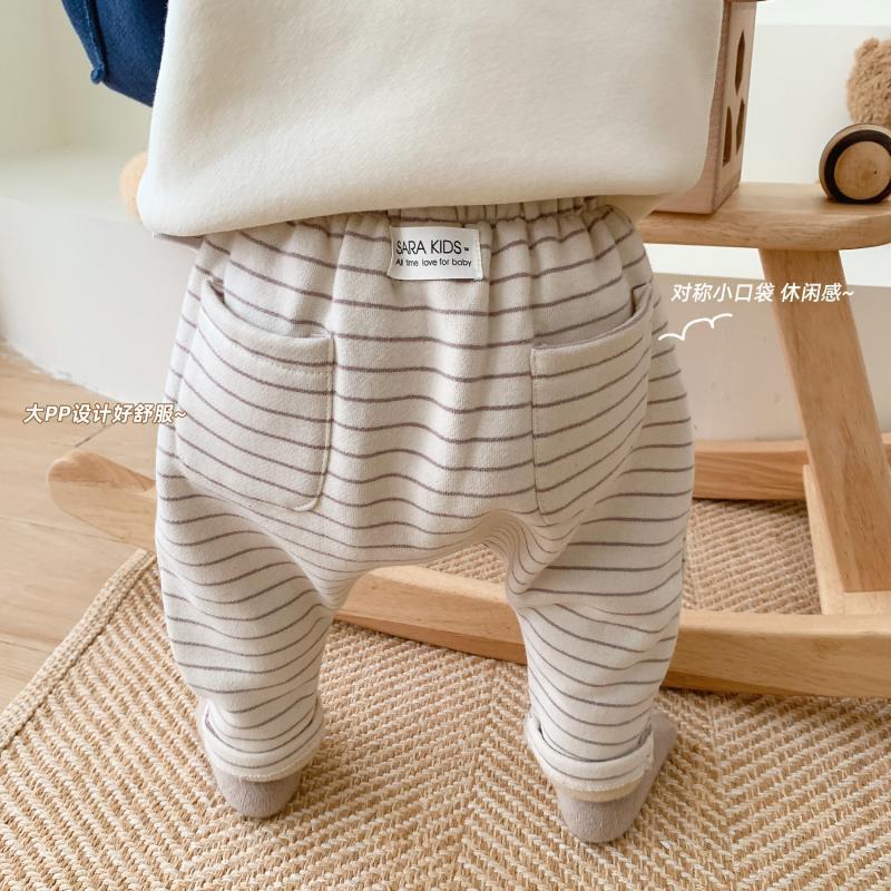 Picture of Baby's big pp pants winter clothing infant plus velvet harem pants children's winter thickened pants baby striped harem pants