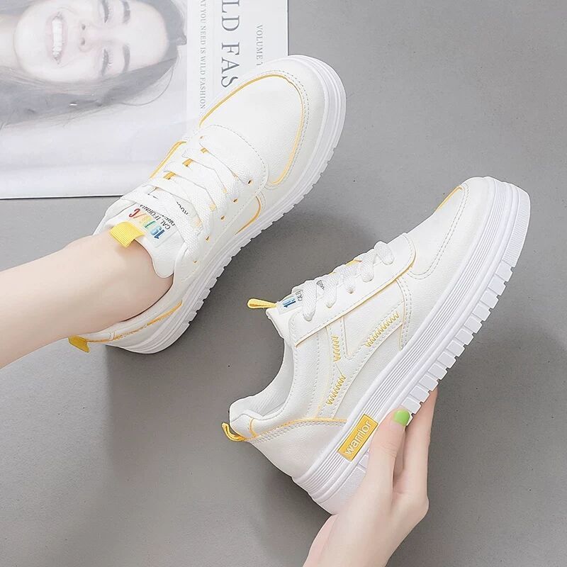 Picture of 2022 Spring New White Shoes Women's Breathable Spring and Autumn Fashion Sneakers Student Leather Women's Shoes Flat Sports Trendy Shoes