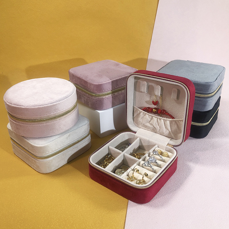 New Lisi velvet convenient jewelry box ring earrings pendant necklace multifunctional simple jewelry storage zipper bag