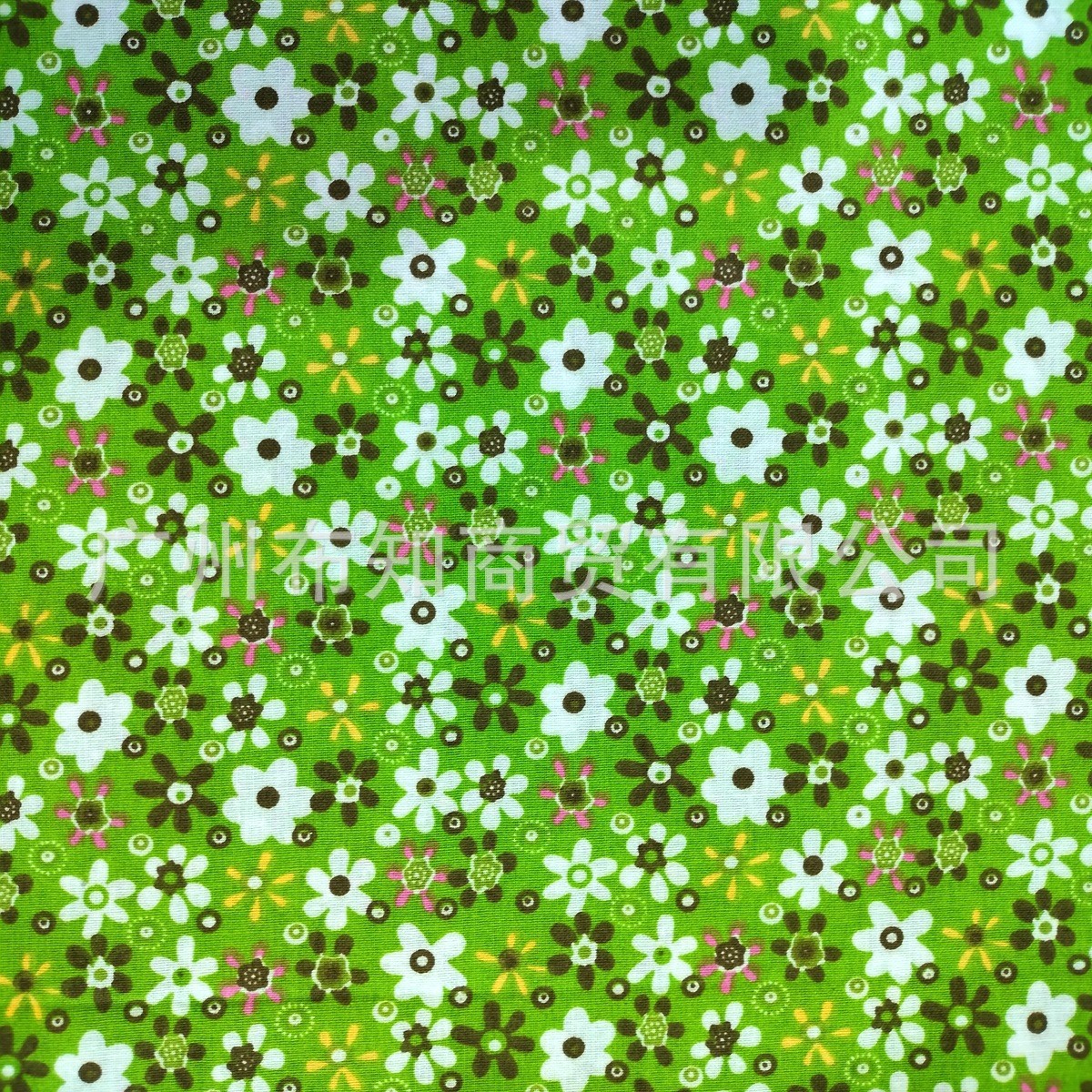 Cross-border hot-selling pure cotton plain weave fabric, green sunflower, home decoration bedding tablecloth fabric