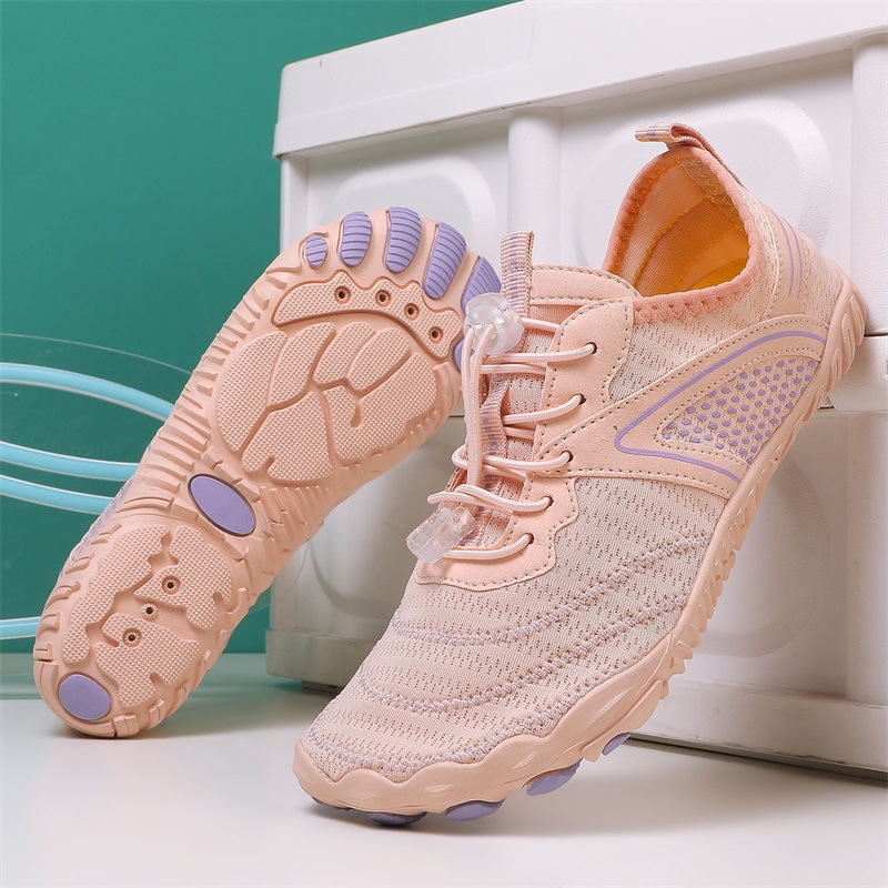 2025 cross-border new river tracing shoes, couple outdoor sports wading shoes, beach swimming, hiking, and mountaineering five-finger shoes