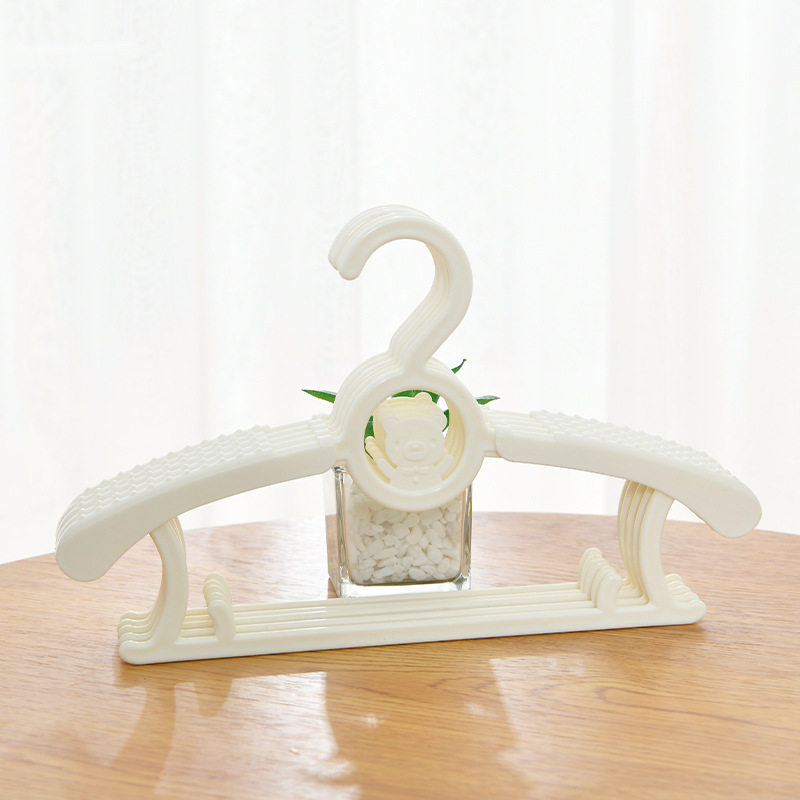 Picture of 2768 Children's Clothes Hanger Children's Baby Newborn Baby Household Retractable Clothes Rack Clothes Hanger