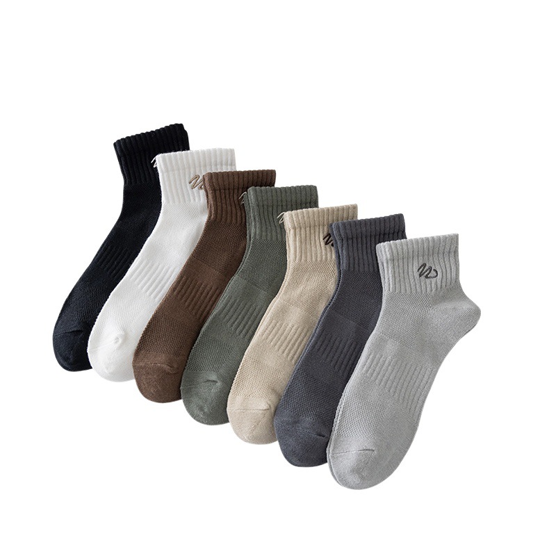 Boat Socks Cotton Socks Men's Spring/Summer 2023 Letter W Embroidered Solid Color Short Socks Comfortable All-match Anti-heel-off Sports