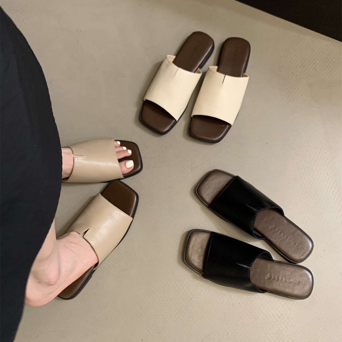 Foreign trade wholesale flat bottom comfortable open toe slippers women's 2024 summer explosion fish mouth sandals beach sandals