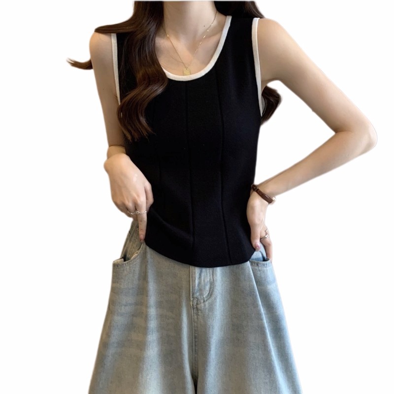 Picture of Women's Fat 2024 Summer New Knitted Camisole for Outerwear Pure Desire Short Style Sleeveless Top