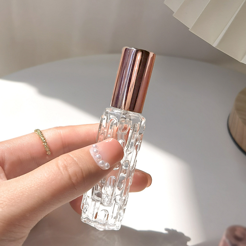 Picture of Spot wholesale 10ml glass perfume spray bottle rose gold aluminum nozzle perfume bottle press empty bottle