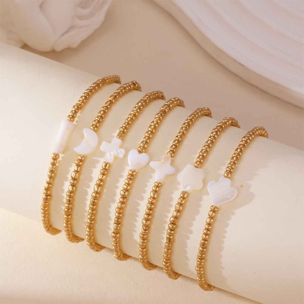 2025 New Gold Small Bead Bracelet for Women Copper Plated 18K Real Gold Heart Moon Cross-Border Supply Wholesale