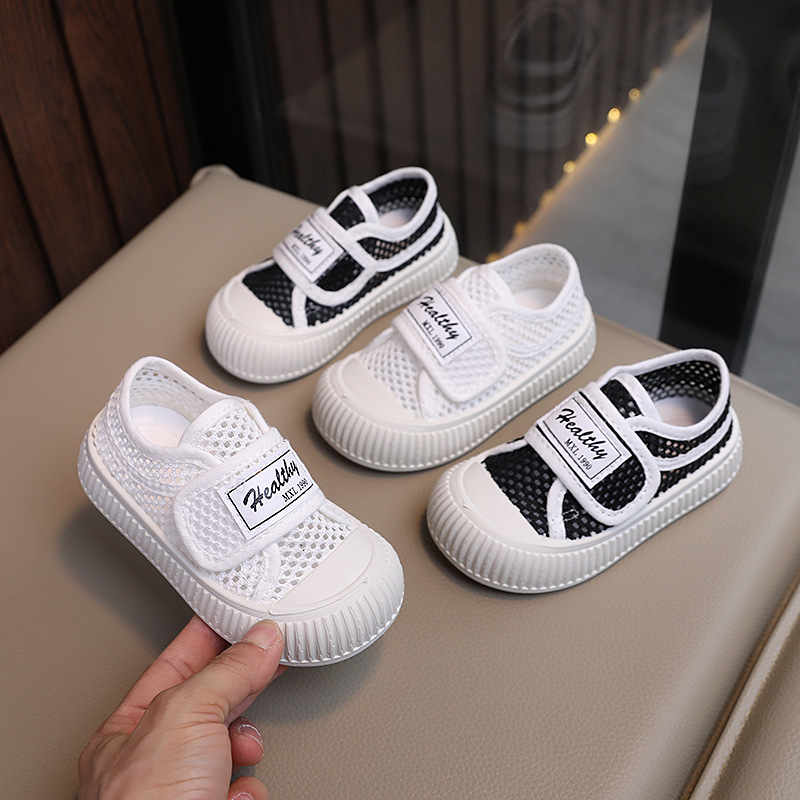 2024 Summer Children's Canvas Shoes Hollow Mesh Boys' White Shoes Casual Baby Shoes Breathable sneaker for Girls