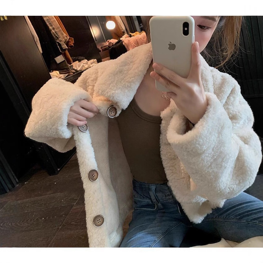 Picture of Lamb Wool Sweatshirt Jacket for Women, Autumn and Winter 2025 New Style, Loose Short Korean Version, Versatile Student Cardigan Top, Trendy