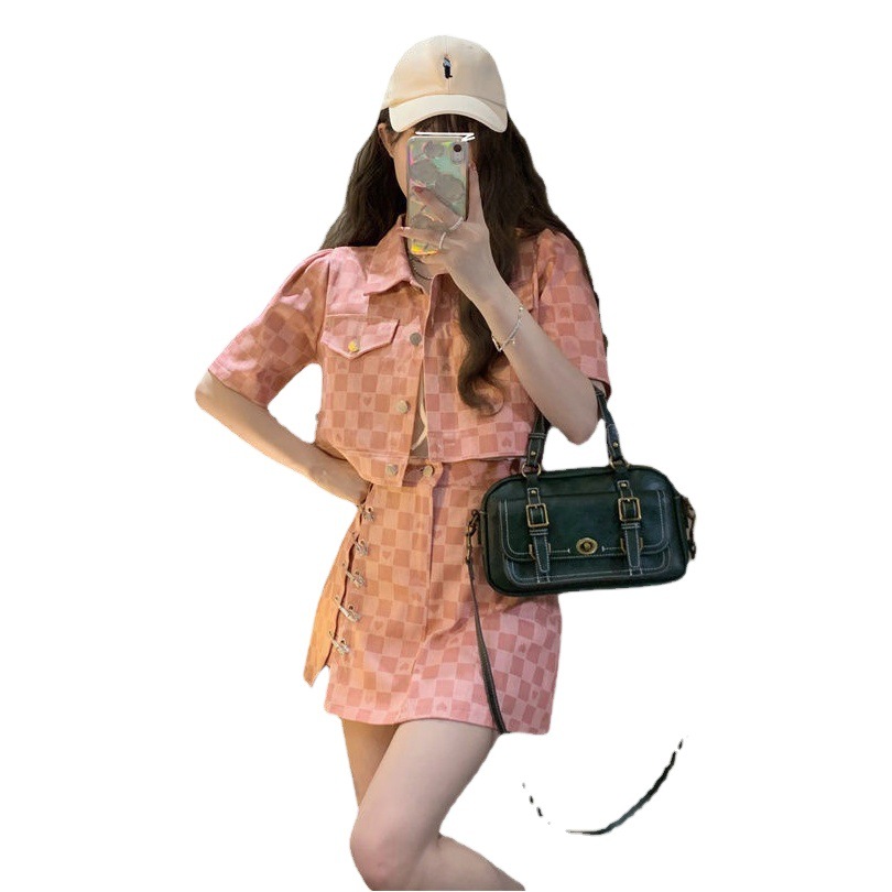 Picture of Tweed Style Suit for Women, Summer Wear, 2025 New Design, Heart-Shaped Plaid Short-Sleeved Jacket, Two-Piece Set