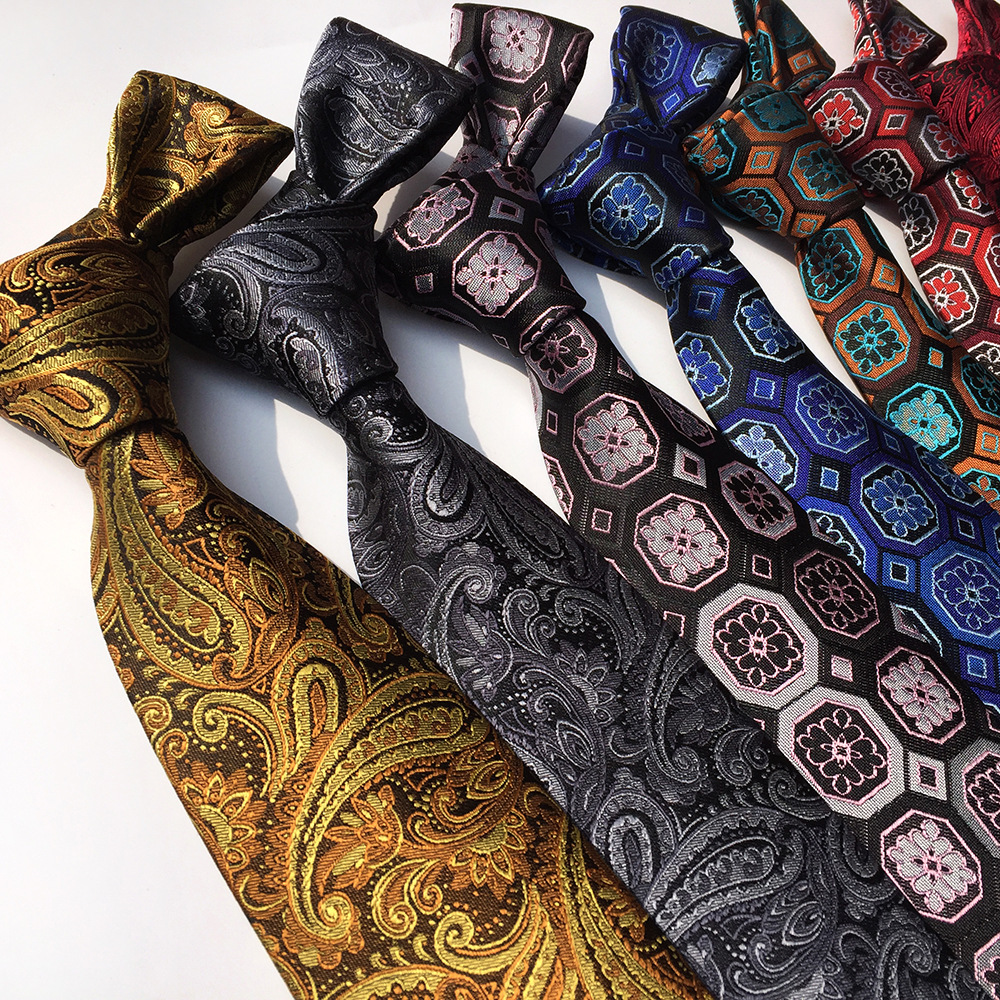 Picture of Tie Factory in stock Supply Men's Business Casual Professional Fashion Tie Polyester Yarn-dyed Striped Tie