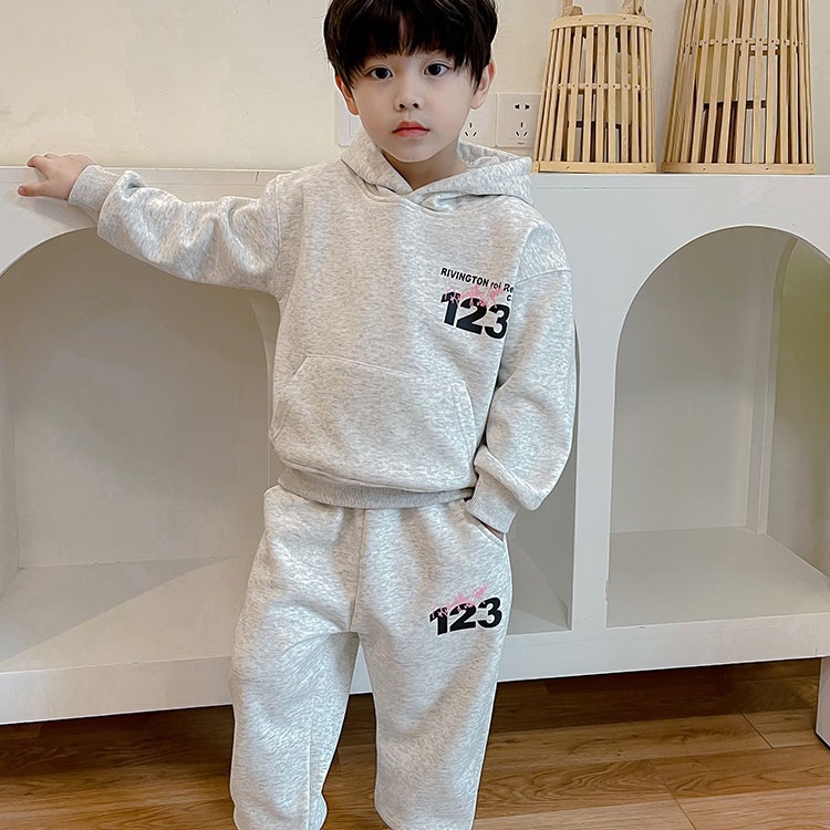 Picture of Boys' hooded 2024 new sports boys spring and autumn children's baby two-piece suit trendy fashionable