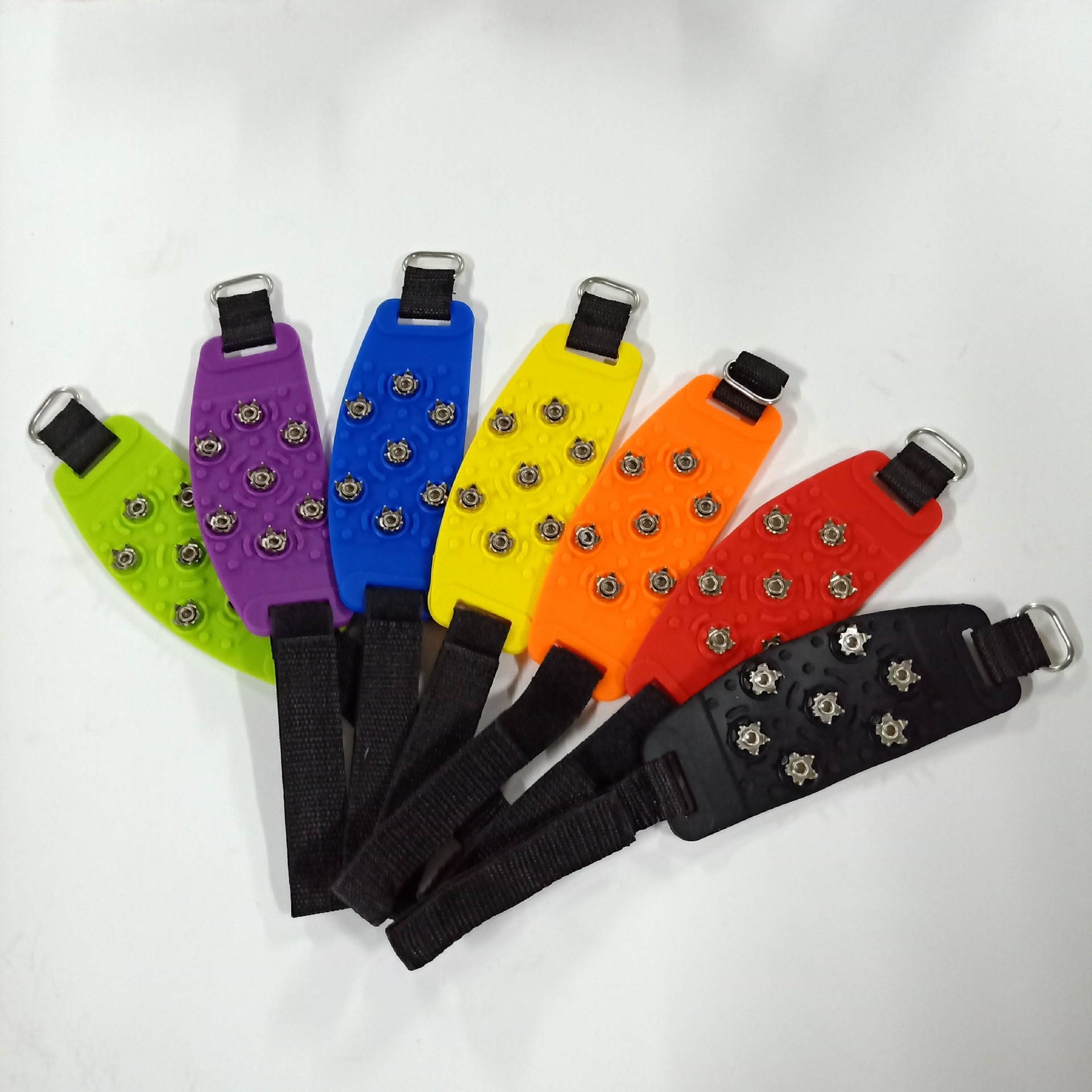 Picture of Cross-Border Silicone Seven-Tooth Velcro Crampons Winter Outdoor Sports Mountaineering Rock Climbing Snow Professional Non-Slip Spike Covers