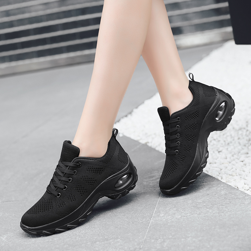 Picture of 2024 Black Dance Shoes Yang Liping Square Dance Shoes Soft Sole Women's Jazz Shoes Middle Heeled Sports Dance Shoes Not Tired Feet