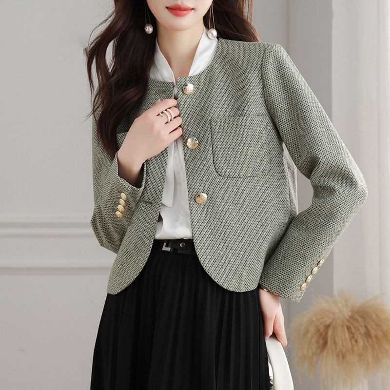 2024 Autumn Short Chanel Style Coat Women's High-end Sense Small Fashionable Elegant Single-breasted Long-sleeved Top
