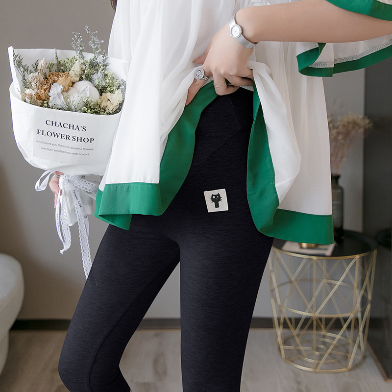 Picture of Maternity Summer Outfit Xiaohongshu Popular Maternity Leggings Summer Thin Style Maternity Pants for Outdoor Wear Cropped Pants