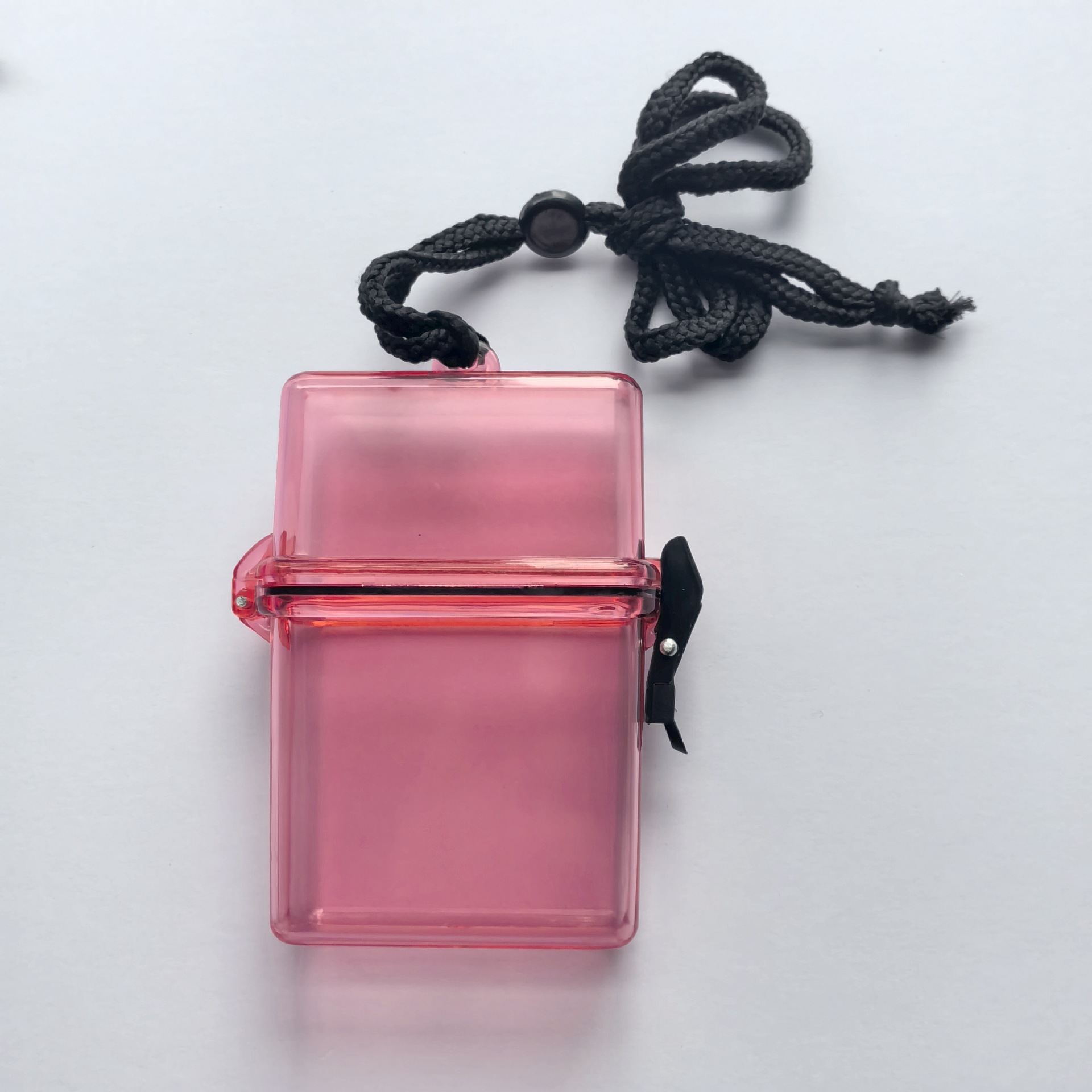 Picture of Ins Hip-Hop Punk Transparent Cigarette Box Hanging Neck Plastic Cigarette Box Popular Cigarette Box Waterproof Box Moisture-Proof Small Card Storage Box