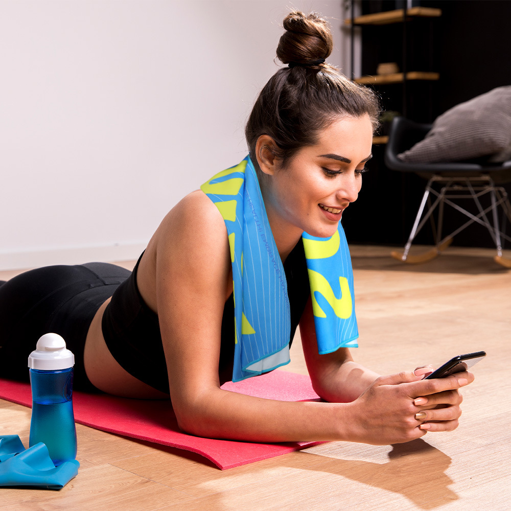 Picture of Quick-Drying Towel Microfiber Sports Towel Sweat-Absorbent Gym Yoga Sweat Towel Running Badminton Towel
