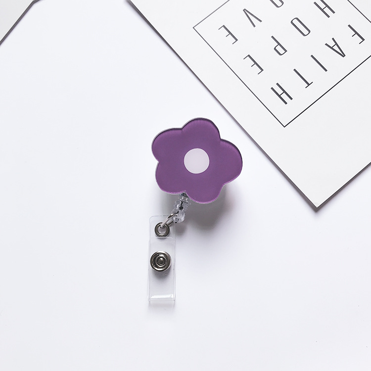 Picture of Retractable Easy Pull Buckle Cartoon Simple Small Flower ID Card Set Buckle Doctor Nurse Breast Card Work Card Clip