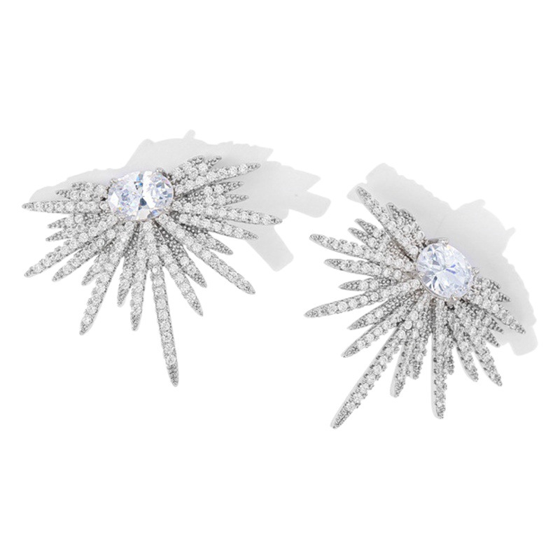 Metal Cold Style Exaggerated French Zircon Earrings European and American Design Sense Micro Diamond Exquisite High-grade Retro Earrings for Women