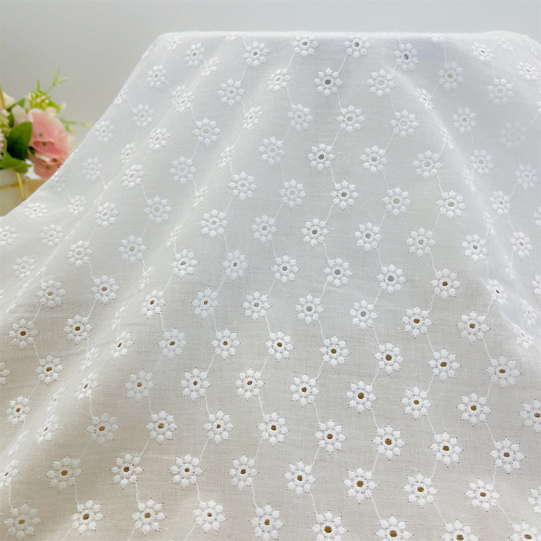 New Cotton Hollow Embroidery Fabric Pure Cotton Clothing Fabric DIY Women's Cotton Embroidery Perforated Embroidery Cloth