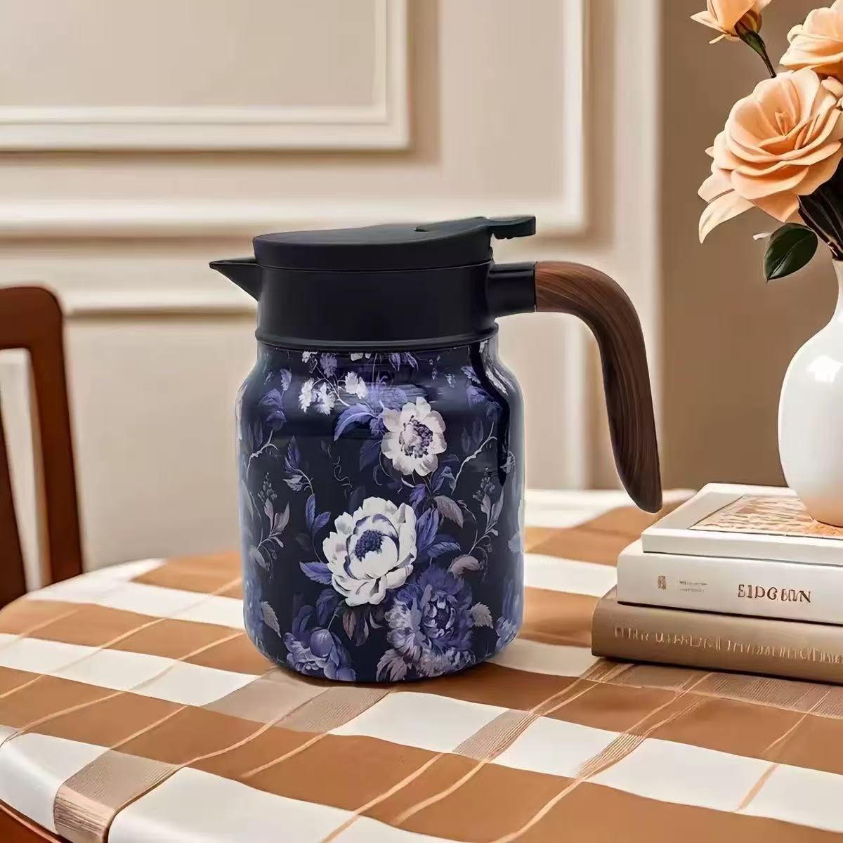 Picture of New super large capacity 316 stainless steel stewed teapot smart household pot handle insulation pot gift pot