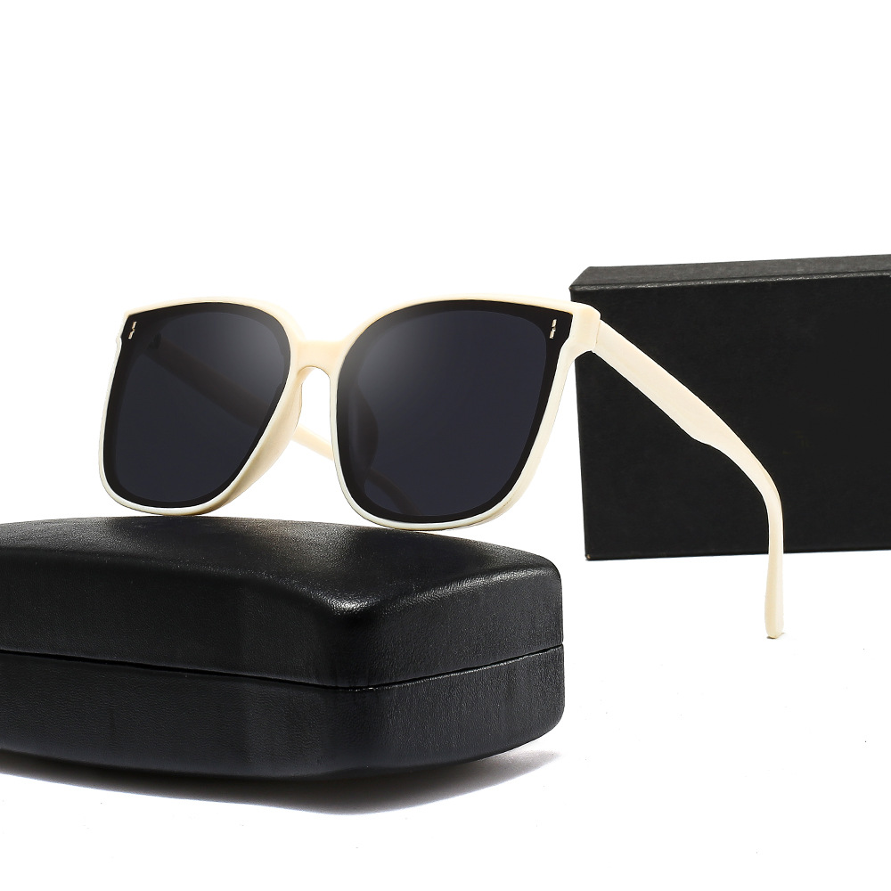 Picture of Hot-Selling New Gm Sunglasses for Women, High-End, Anti-Uv, Big Face, Slimming Look Sunglasses, Men's Driving Polarized Glasses