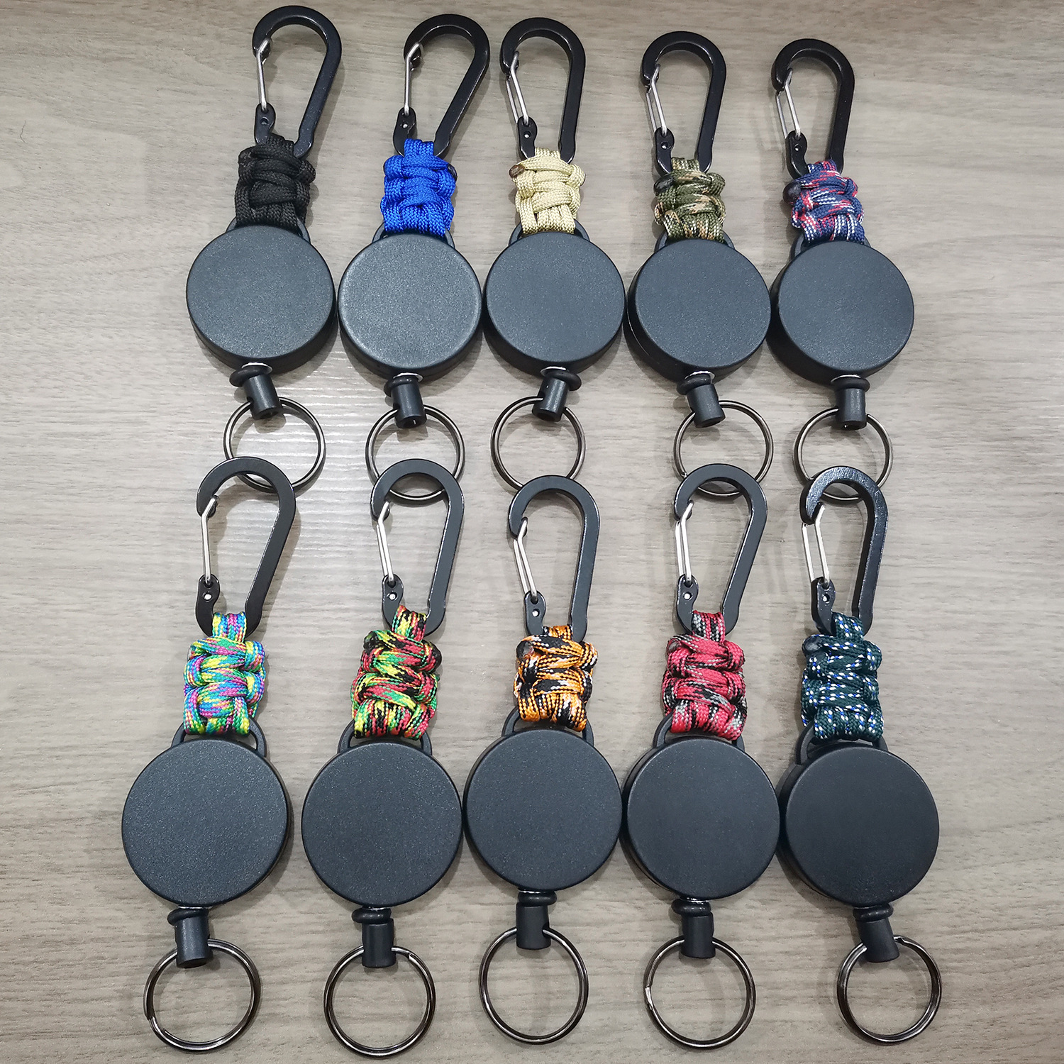 Picture of Black rebound three-color rope knitted retractable ABS high rebound carabiner anti-lost anti-theft keychain