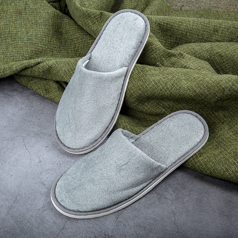 Picture of Disposable Slippers Hospitality Home Indoor Homestay Hotel Guesthouse Club Men's and Women's Coral Fleece Thickened Travel