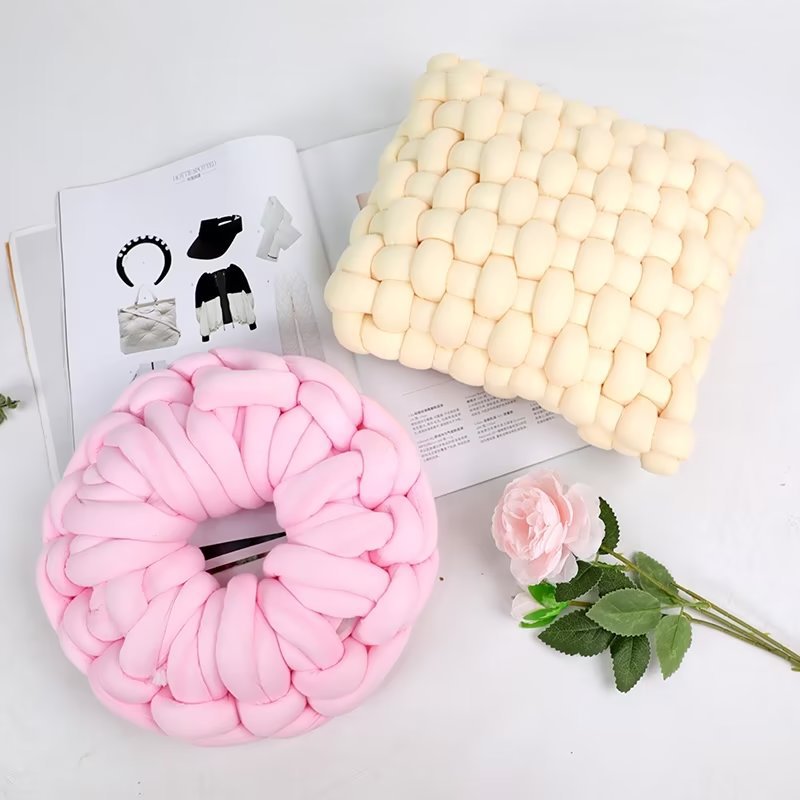 Extra thick filling core cotton yarn hand-knitted diy blanket bag cushion hook cat nest super thick thread ice strip handmade wool