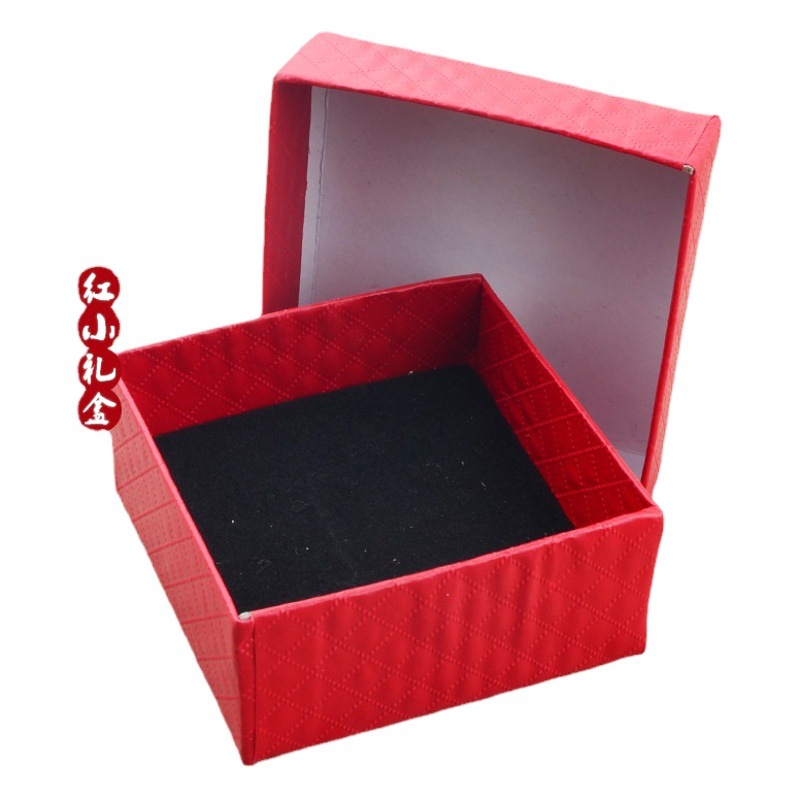 Jewelry gift box jade pendant bracelet ring necklace beads bracelet text play key chain silk satin box wholesale