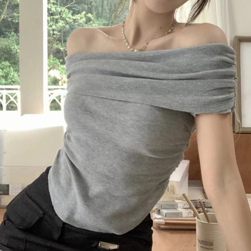 Picture of Shoulder Collar Chic Beautiful Knitted Top 2024 Summer New Slim-fit Slimming Sexy Short-sleeved Shirt for Women