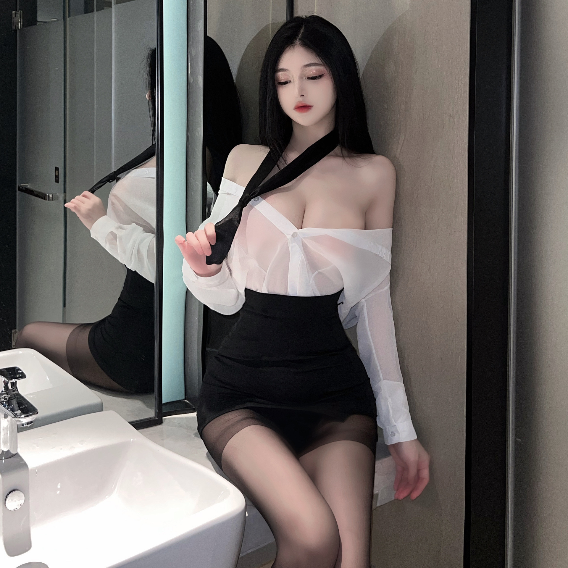 Night Beautiful Sexy Intimates Female Secretary Ol White Collar See-Through Long-Sleeved Shirt Tight Hip-Hugging Short Skirt Uniform Female Teacher