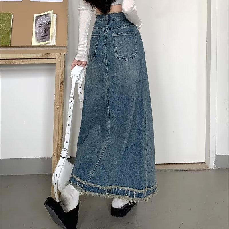 Winter 2023 new high waist long skirt loose slimming retro A- line skirt small Denim skirt women's clothing