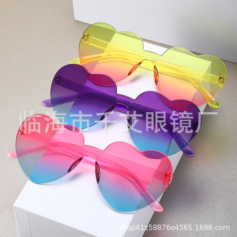 Picture of Heart Sunglasses, Heart Sunglasses, Jelly Color Rimless Heart-Shaped One-Piece Glasses, Dazzling Color Glasses